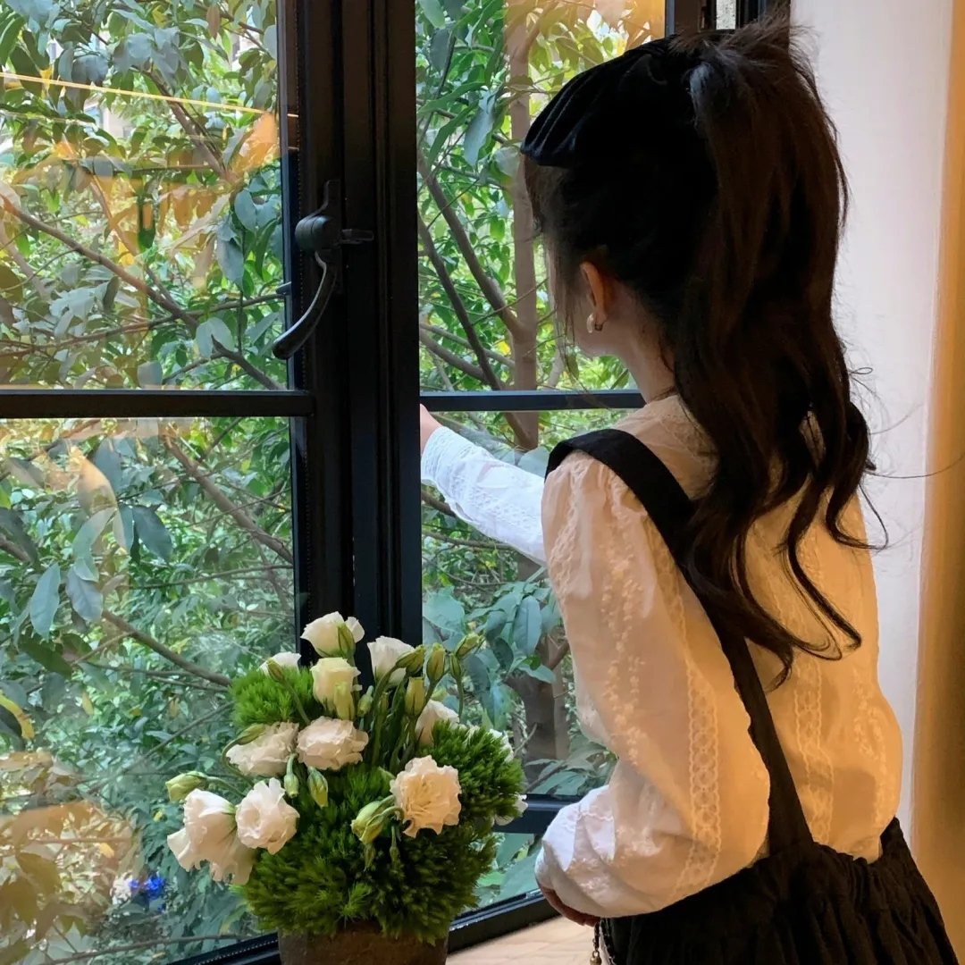 蓝色茉莉